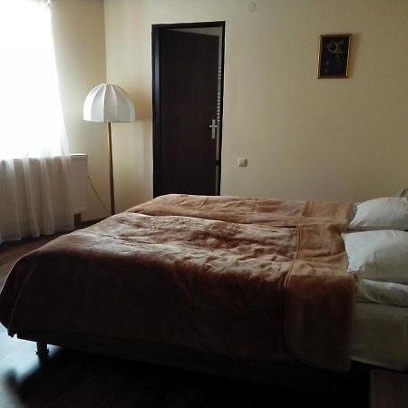 Guesthouse Shamo 古多里 外观 照片